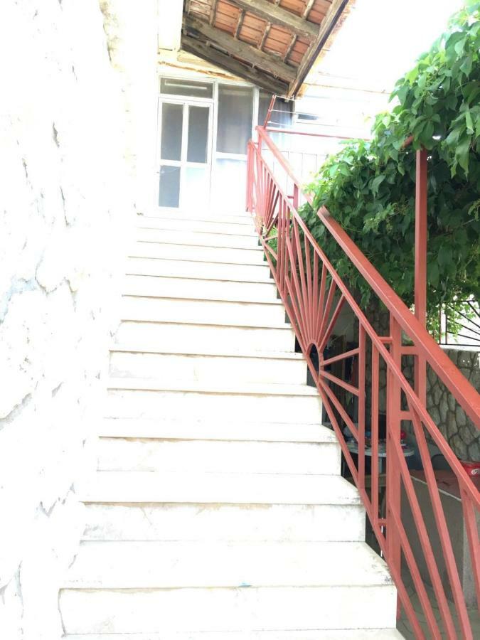 Goran'S Place Đảo Hvar Ngoại thất bức ảnh